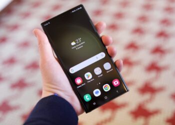 بدافزار لندفال در گوشی‌های سامسونگ