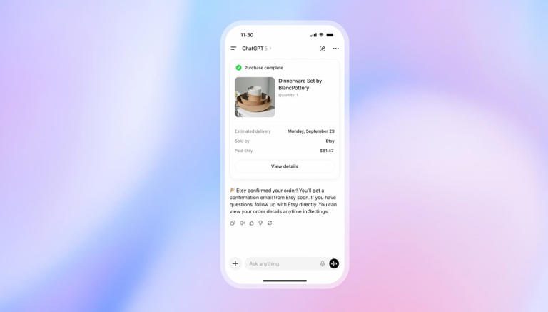 رابط کاربری ChatGPT که پیام «تکمیل خرید» یک ست ظروف از سایت Etsy را نشان میدهد.