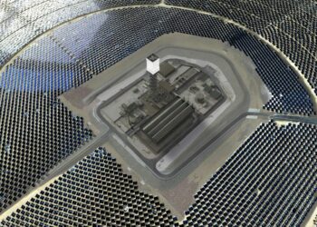 نیروگاه خورشیدی ایوانپا