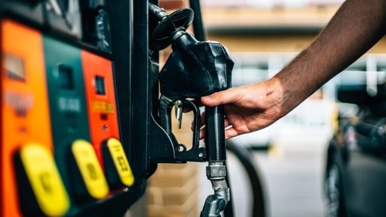 این مدل خودروها سهمیه بنزین ۱۵۰۰ تومانی میگیرند؟