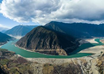 نیروگاه برق‌آبی چین