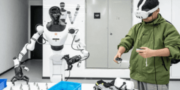 چین مدرسه ربات‌های انسان‌نما را افتتاح کرد