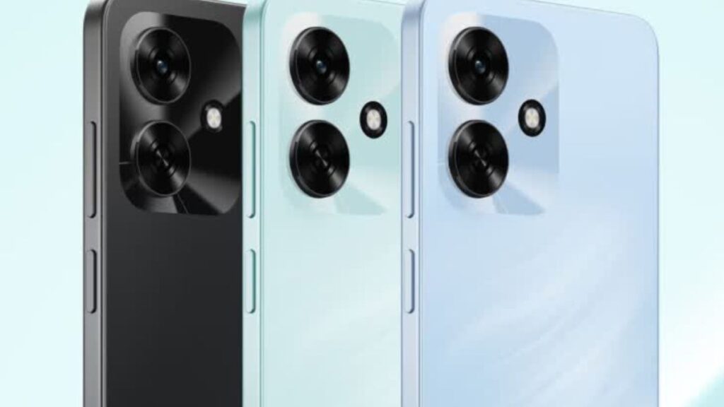 سه گوشی هوشمند آنر Play 10A در رنگهای مشکی، سبز نعنایی و آبی روشن کنار هم.