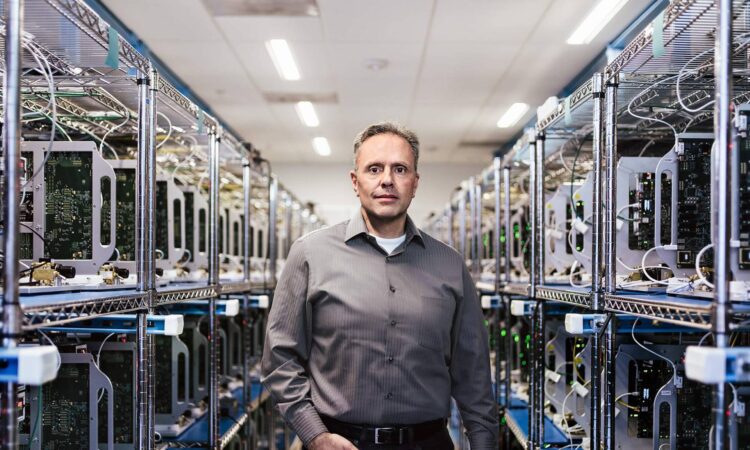 اپل در تلاش برای جلوگیری از خروج معمار اصلی تراشه‌های خود