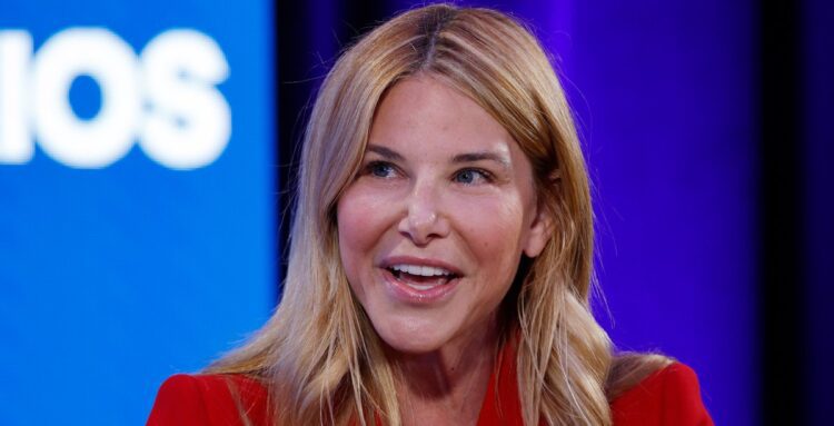 شرکت OpenAI مدیرعامل Slack را به عنوان مدیر ارشد درآمد خود استخدام کرد