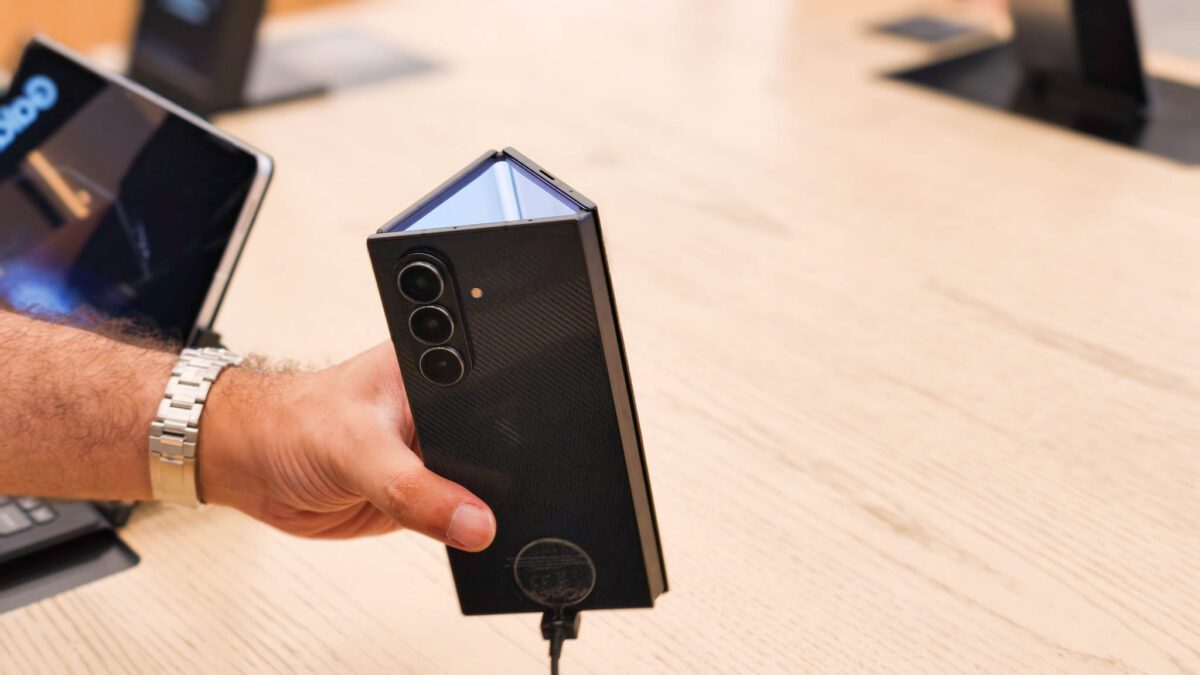 معرفی فناوری شارژ بیسیم جدید سامسونگ