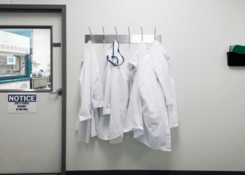 افزایش نگران‌کننده مرگ‌ومیر دانشمندان جوان چینی موجی از نگرانی جهانی ایجاد کرده است