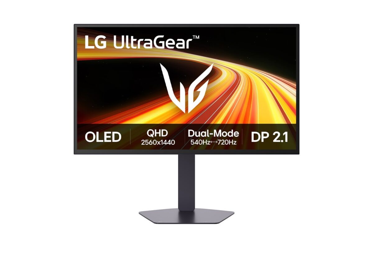 نمای روبروی مانیتور گیمینگ LG UltraGear OLED با مشخصات QHD و رفرشریت دوگانه.