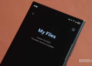 صفحه «My Files» سامسونگ با شماره نسخه، نشان‌دهنده به‌روزرسانی مرتبط با ویژگی جدید.