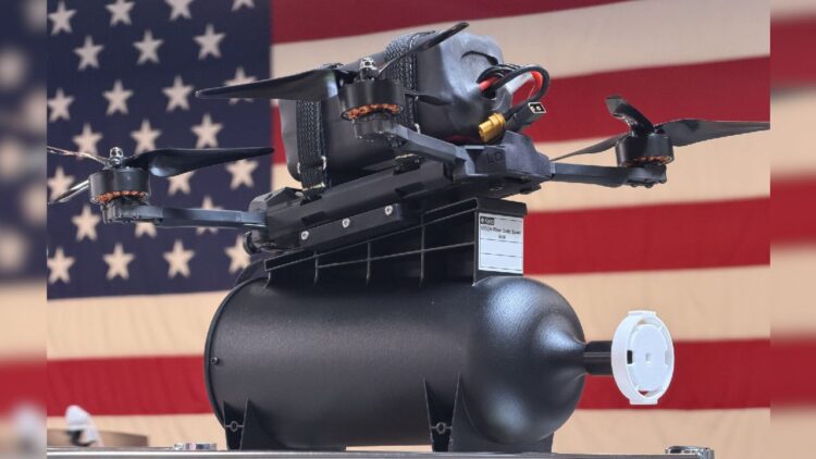 رونمایی از نخستین پهپاد FPV فیبر نوری جهان مقاوم در برابر جنگ الکترونیکی