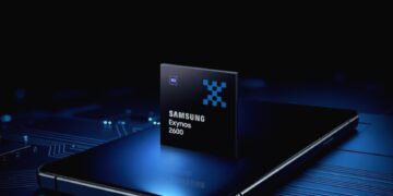 رندر گرافیکی تراشه Samsung Exynos 2600 با برچسب 5G، قرارگرفته روی برد الکترونیکی با نورپردازی آبی، نشاندهنده پردازنده موبایل نسل جدید سامسونگ