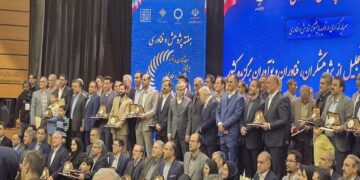 پژوهشگران، فناوران و نوآوران برتر کشور معرفی شدند