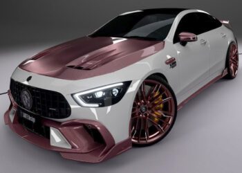 نمای سهربع جلومرسدس-AMG GT 53 تیونشده با رینگهای صورتی