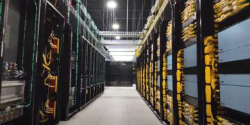 کمبود نیرو، ترمز غولهای هوش مصنوعی را کشید