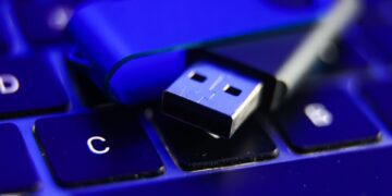 تأخیر سامسونگ و سندیسک در تحویل NAND تولید محصولات ترنسند را متوقف کرد