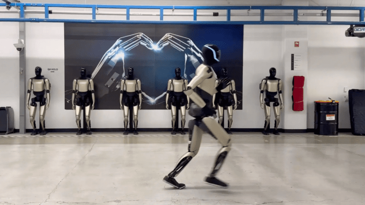 پیشرفت چشمگیر ربات انساننمای اپتیموس تسلا و نقش آن در آینده صنعت