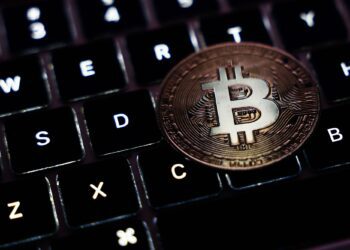 جمعبندی هفتگی اخبار دنیای رمزارزها | ۱۴ دسامبر ۲۰۲۵