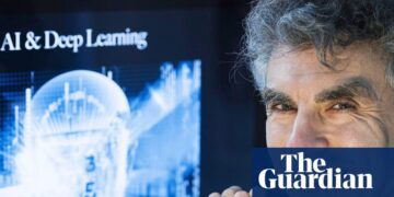 پرتره یوشوا بنجیو در کنار نمایشگر «هوش مصنوعی و یادگیری عمیق» با تیتر خبری گاردین درباره خودتخریبی هوش مصنوعی.