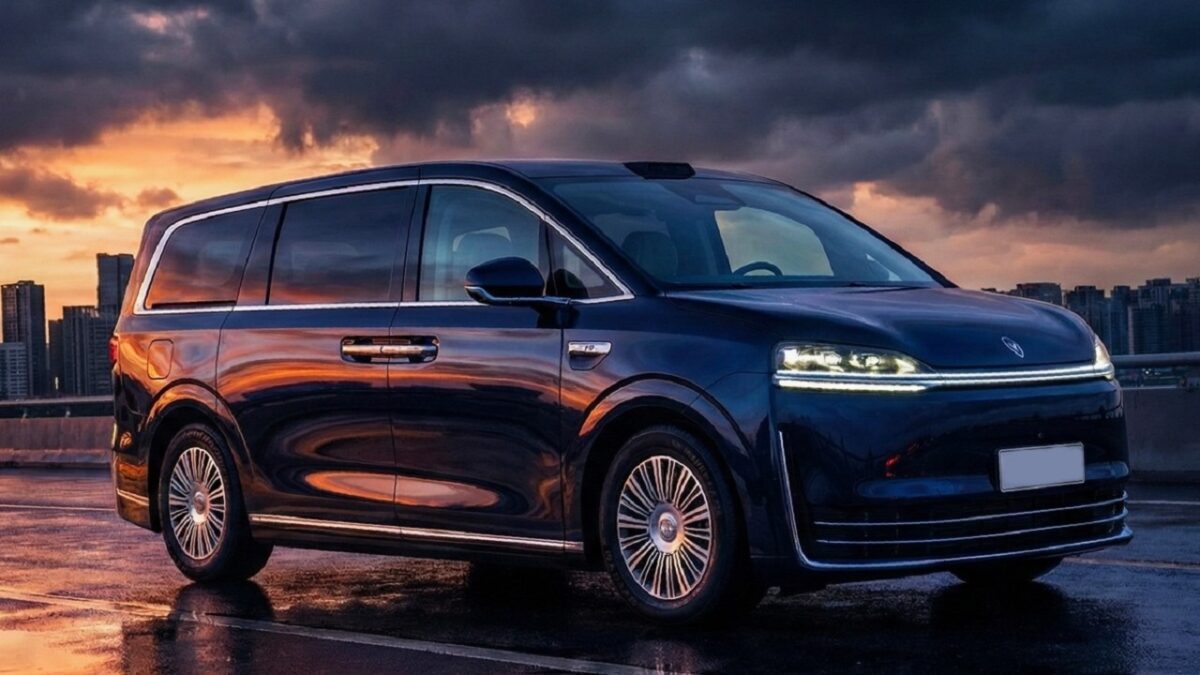 خودروی چندمنظوره و پیشرفته هواوی و چری با نام لوکسید V9 معرفی شد