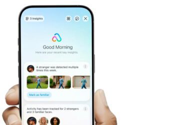 نمای رابط کاربری یک اپلیکیشن هوش مصنوعی روی گوشی هوشمند با بخش Good Morning، نمایش خلاصه اینسایت‌ها، گزارش تشخیص فعالیت، دسته‌بندی رویدادها و دکمه مدیریت تشخیص‌ها