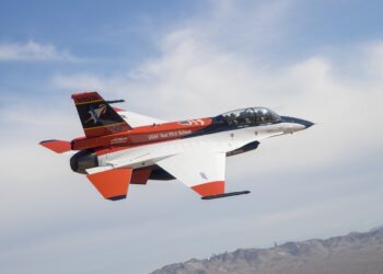 لاکهید مارتین با یک اف-۱۶ اصلاح‌شده، هوش مصنوعی را آموزش می‌ دهد