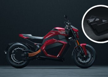 اولین موتورسیکلت جهان با باتری حالت‌جامد در CES 2026 معرفی شد