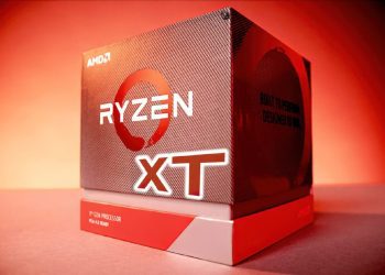 نمای نزدیک از جعبه پردازنده AMD Ryzen 7 سری XT با تم رنگی قرمز و بافت فیبر کربن.