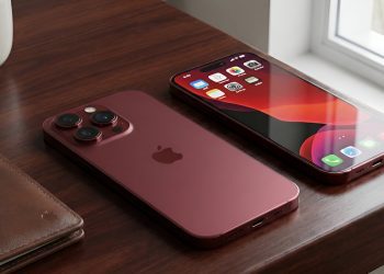 رندرهای مفهومی آیفون ۱۸ پرو و آیفون ۱۸ پرو مکس با رنگ جدید زرشکی تیره (Deep Burgundy)؛ نمایش طراحی پنل پشتی و صفحه نمایش در کنار هم.