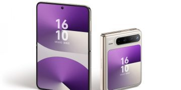 نمای جلو و پشت گوشی تاشوی هوآوی Pura X به رنگ بنفش، در دو حالت باز و بسته.