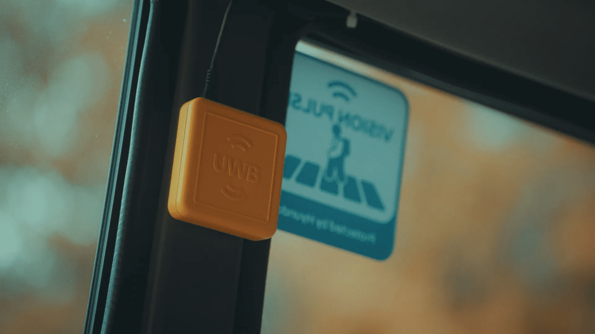 سیستم Vision Pulse افراد و خودروها را در نقاط کور شناسایی می کند