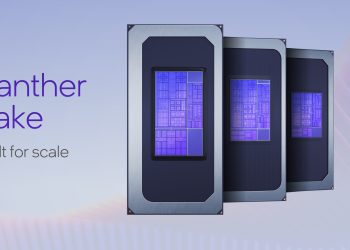 پوستر تبلیغاتی اینتل با عنوان "Panther Lake" و نمایش سه تراشه پردازنده در یک ردیف.