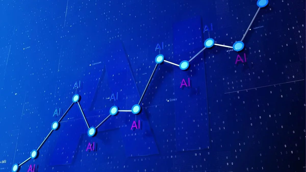 تصویر گرافیکی از یک نمودار خطی صعودی مرتبط با هوش مصنوعی روی پسزمینه دیجیتال آبی که شامل نقاط اتصال نورانی و برچسبهای «AI» در طول مسیر رشد است. این تصویر به رشد تدریجی فناوریهای مبتنی بر AI، تحلیل داده و پیشرفت الگوریتمهای هوشمند اشاره دارد.