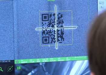 کد QR میکروسکوپی