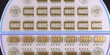 ساخت مداری فوق مقاوم در برابر تشعشع با الکترونیک تکلایه