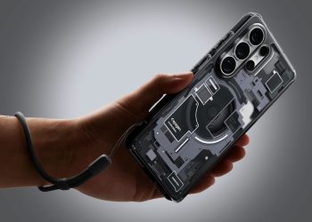 اسپیگن از لوازم جانبی مغناطیسی گلکسی اس ۲۶ اولترا رونمایی کرد