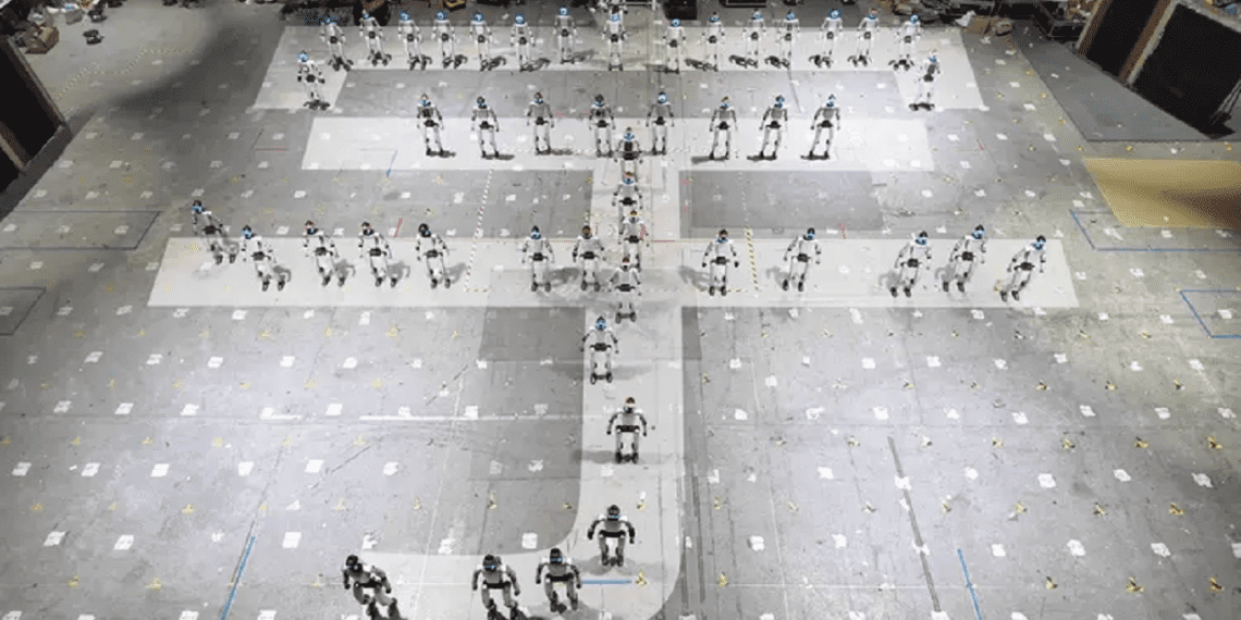 ربات‌های انسان‌نمای Unitree با اجرای هماهنگ در جشن بهاره چین همه را متحیر کردند