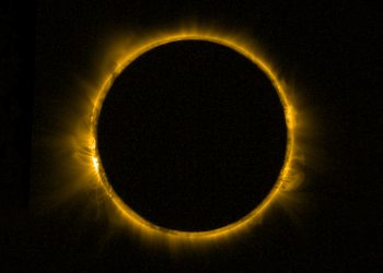ثبت نخستین خورشیدگرفتگی ۲۰۲۶ از فضا با تصویر «حلقه آتش»
