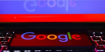 دادگاه روسیه گوگل را به پرداخت ۱.۲ کوینتیلیون دلار محکوم کرد