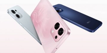 طراحی پنل پشتی گوشی‌های جدید سری A اوپو (Oppo A Series) در سه رنگ آبی روشن، صورتی با طرح گلبرگ و سرمه‌ای؛ نمایش چیدمان ماژول دوربین سه‌گانه