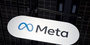 ساعت هوشمند متا به بازار می آید