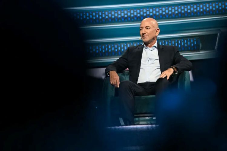 جف بزوس پس از تعدیل نیرو در واشنگتن پست سکوت خود را شکست