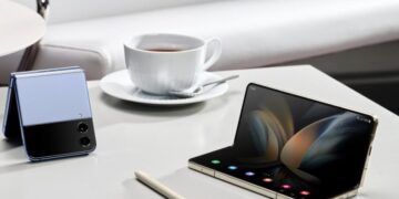 نظر سنجی گوشی های تاشو و سامسونگ