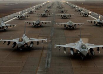 تبدیل F16 به هواپیمای بدون سرنشین