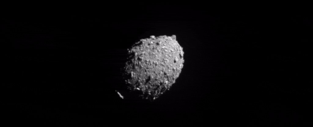 انحراف مسیر یک سیارک 