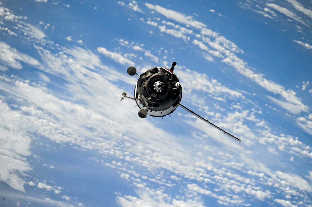 Iridium، OneWeb و SpaceX، سه بازیگر بزرگ در عرصه پرتاب ماهواره ها، به طور مشترک راهنمای بهترین شیوه های ایمنی مداری را راه اندازی کرده اند.