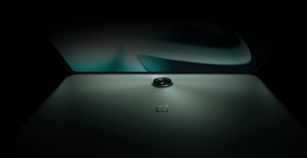 گوشی هوشمند OnePlus 11 قرار است در تاریخ 7 فوریه (18 بهمن) به صورت بین المللی توسط وان‌پلاس عرضه‌شود، اما به نظر می رسد یک سورپرایز بزرگ همراه این رویداد بزرگ باشد و وان پلاس اولین تبلت خود را نیز معرفی‌کند.