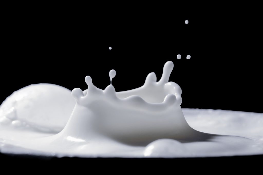 یک مطالعه جدید نشان می دهد که مصرف شیر بین 7000 تا 2000 سال پیش در برخی مناطق جهان منجر به افزایش توده بدنی و قد انسان های اولیه شده است.