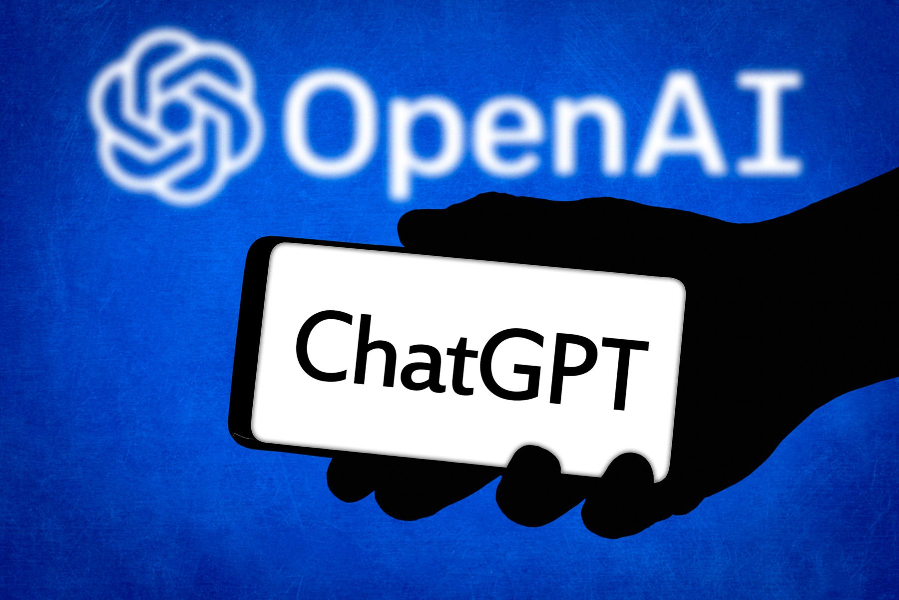 مدل هوش مصنوعی ChatGPT که توسط شرکت &nbsp;OpenAI ساخته شده و در حال حاضر بصورت آنلاین در دسترس است ، می تواند شامل تعدادی از خطرات بالقوه امنیت سایبری باشد.