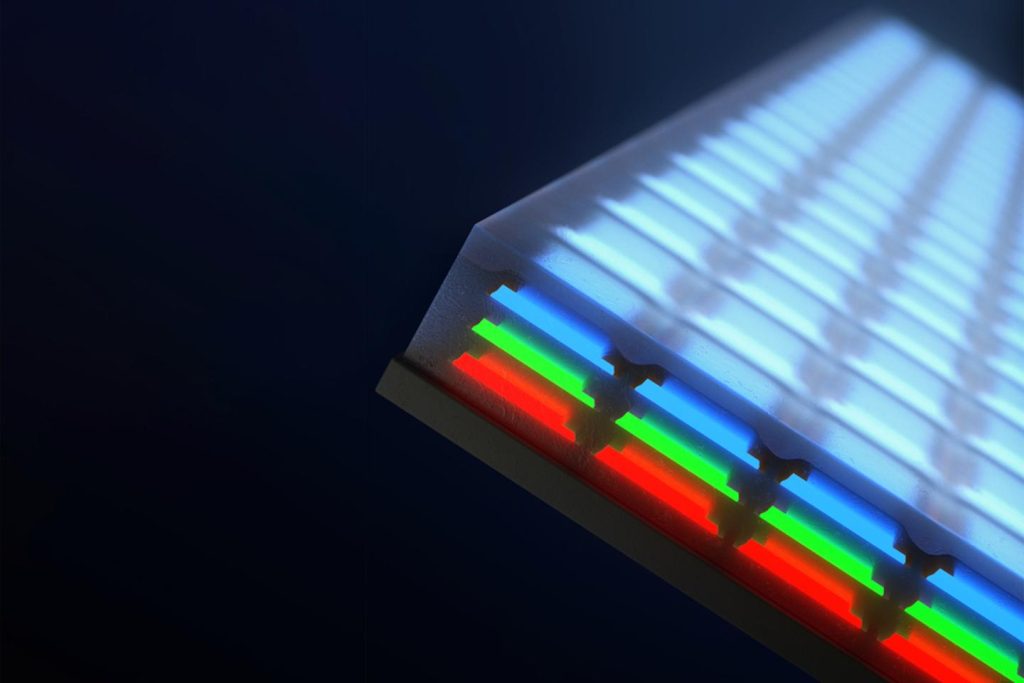 دانشمندان MIT با چیدن عمودی اجزای پیکسل‌ها، رویکرد منحصر به فردی را برای بهبود صفحه نمایش های MicroLED ابداع کرده اند.