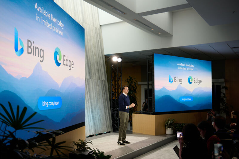 مایکروسافت طی یک رویداد مطبوعاتی که روز سه شنبه در ردموند برگزار شد موتور جستجوی Bing و مرورگر Edge مجهز به هوش مصنوعی ChatGPT را معرفی کرد.